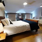 Rockfield House 公寓