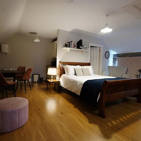Rockfield House *