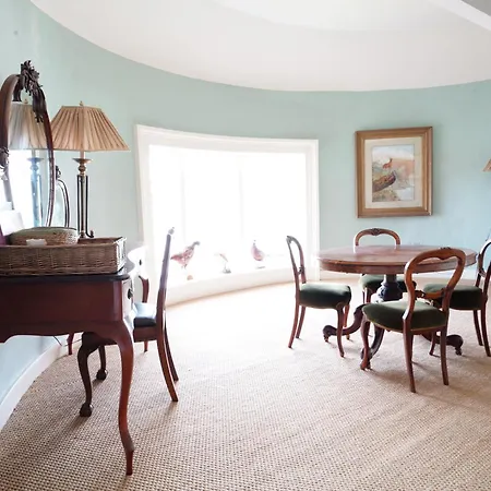 Rockfield House Appartement *